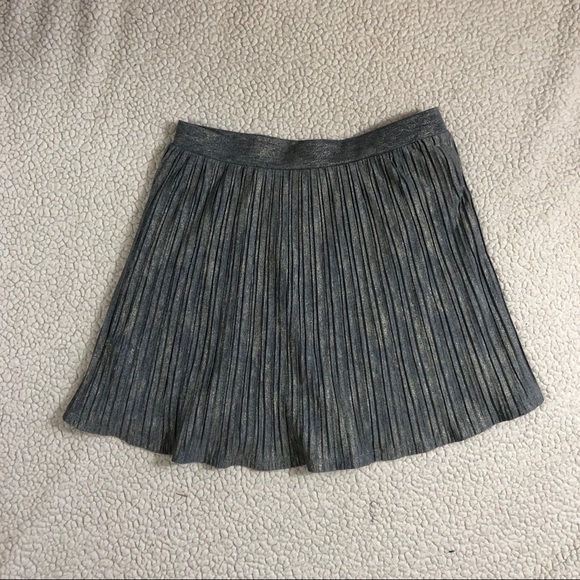 **SOLD** NWT Jessica Simpson pleated skirt, girls - Picture 2 of 4